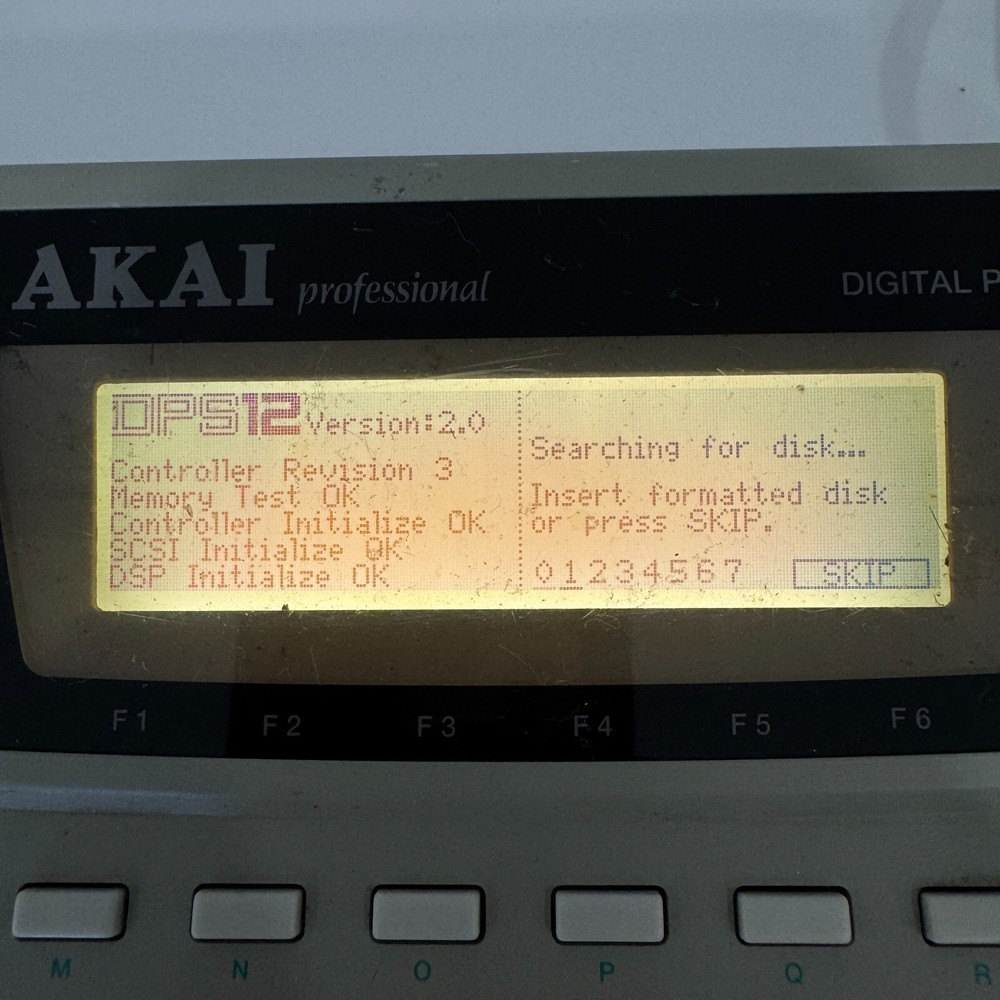 Akai DPS12 Digital Personal Audio Studio Internal Iomega