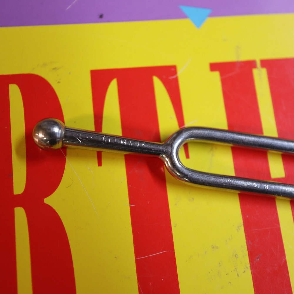 Wittner Clarissima Tuning Fork - Round A- 077hz