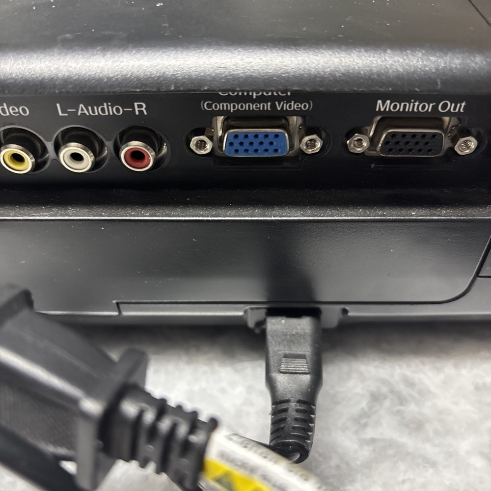 epson projector powerlite 77c