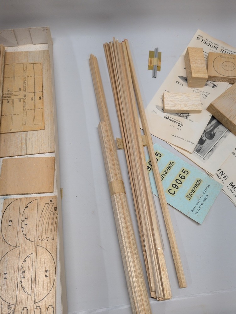 Flyline Models Stearman C3B 35" Windspan For Radio Control - Unbuilt