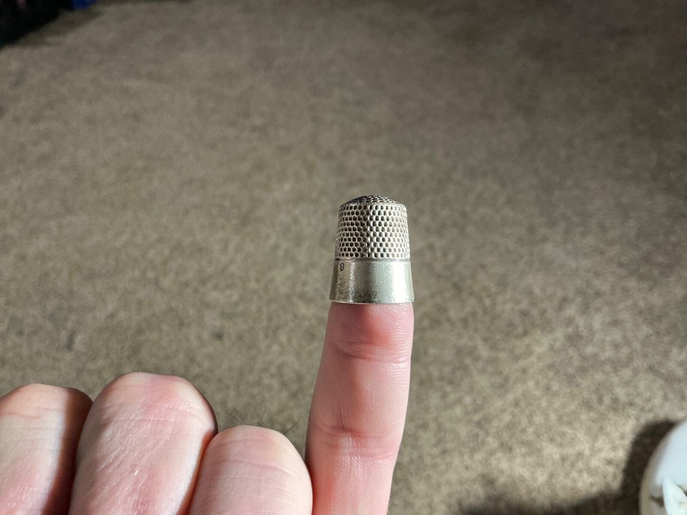 Vintage Sterling Silver Thimble Size 8 c. 1900's