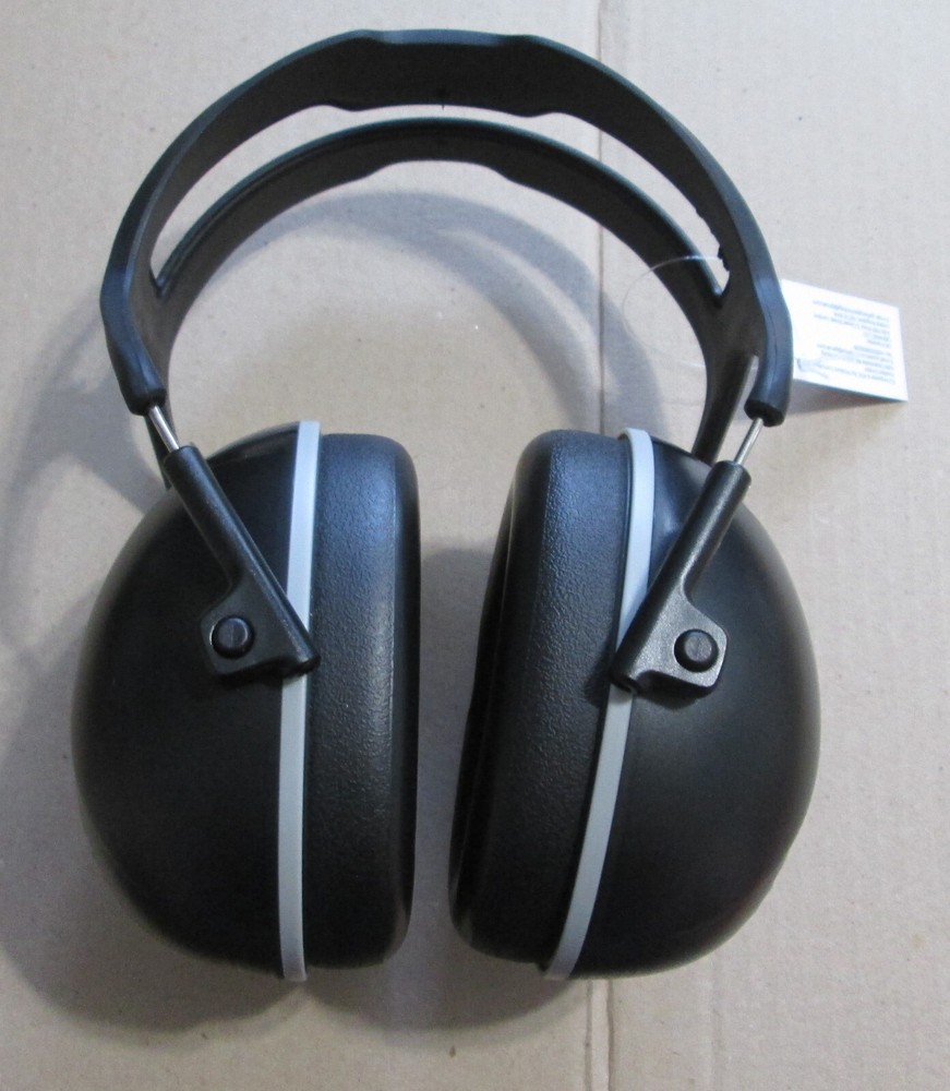 Mpow HP158A Noise Reduction Safety Ear Muffs Black Adjustable Range Yardwork NWT
