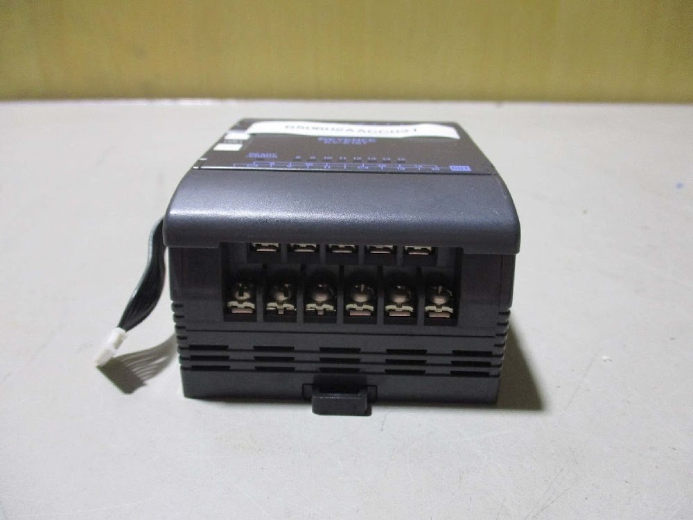 KEYENCE KV-E16T Transistor Output 16-Pt Expansion Unit USED