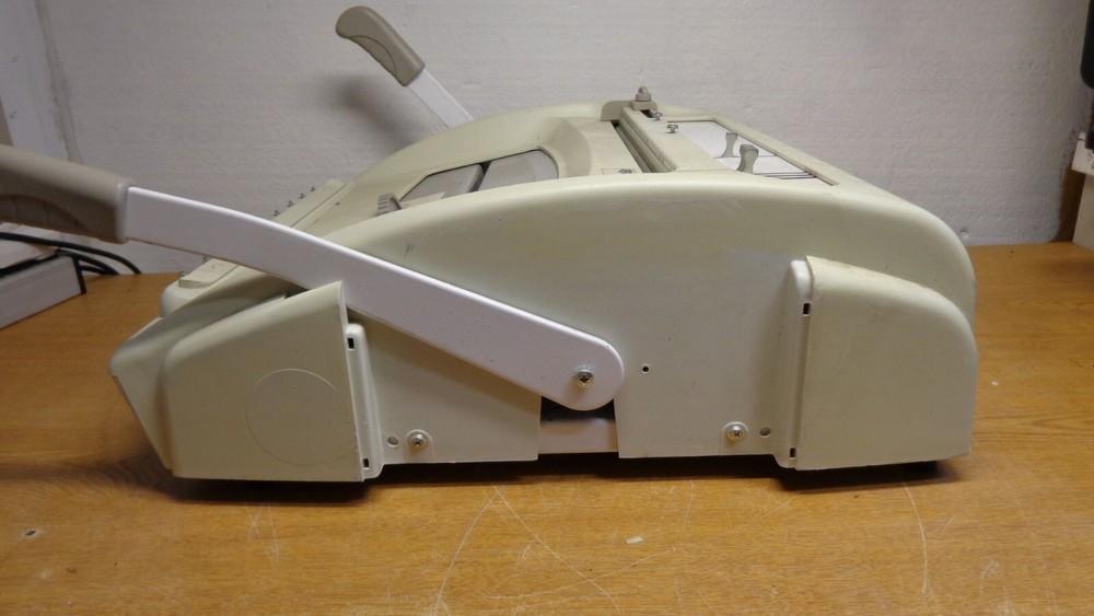 GBC Binding Machine WB200 1730050