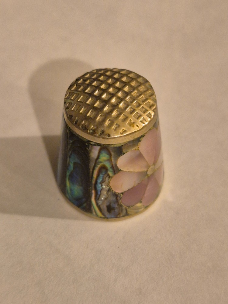 Vintage Silver Tone Abalone Shell Sewing Thimble Collectible