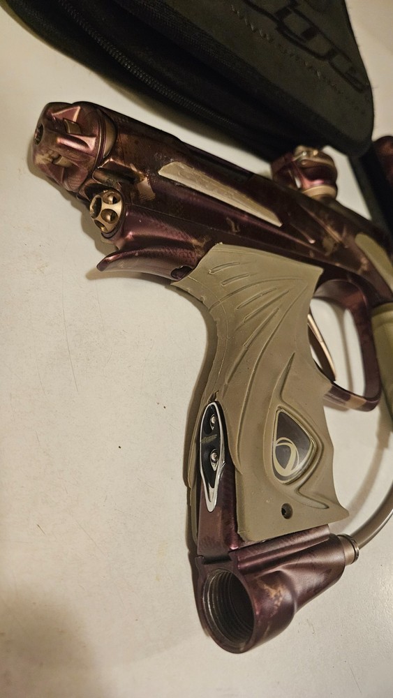 Dye DM 12 Paintball Gun Camo