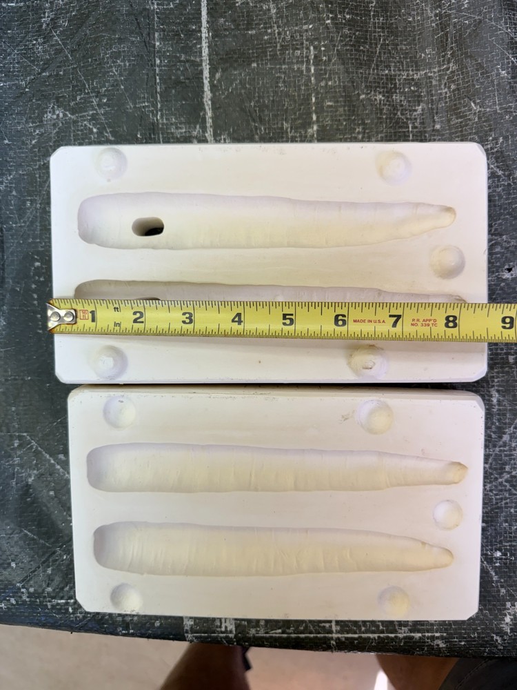 VINTAGE BOOTHE CERAMIC MOLD #645 CARROTS