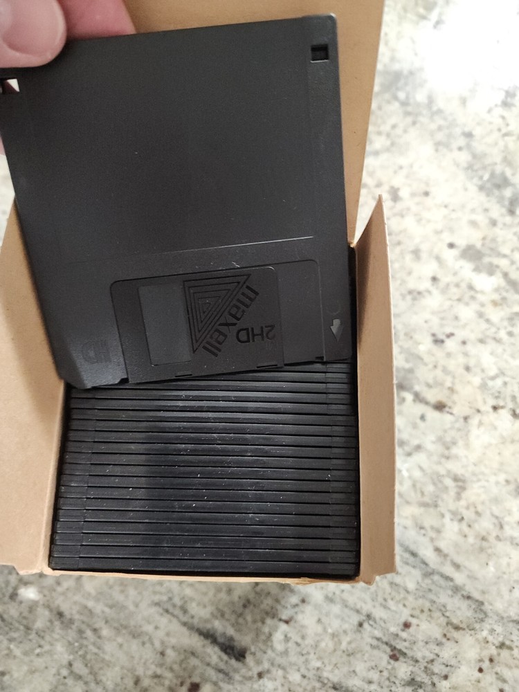 Maxwell MF 2HD 3.5 High Density 29pcs. Open Box Untested