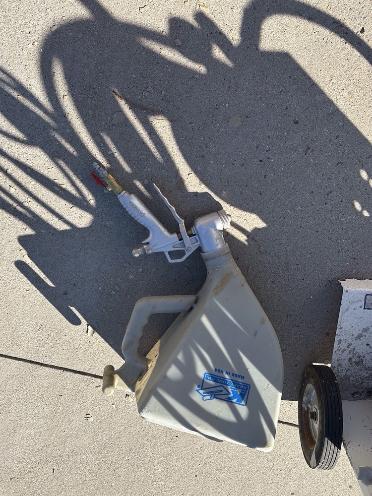 Kraft Tools Spray Deck Compressor And Spray Deck Hopper Gun