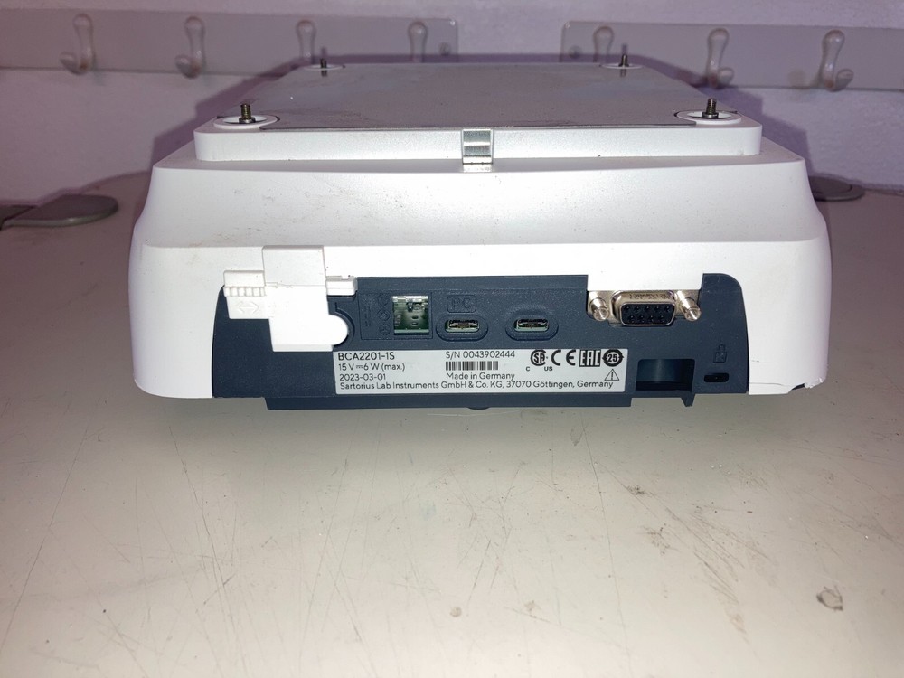 Sartorius Entris II BCA2201-1S Analytical Balance Laboratory Scale