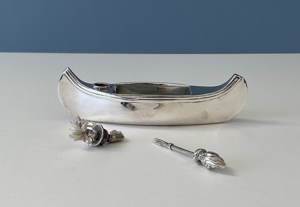 Antique Silver Novelty Table Lighter - Canoe