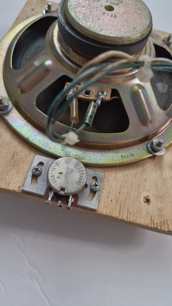 Classic STERN Pinball Machine Speaker Assembly