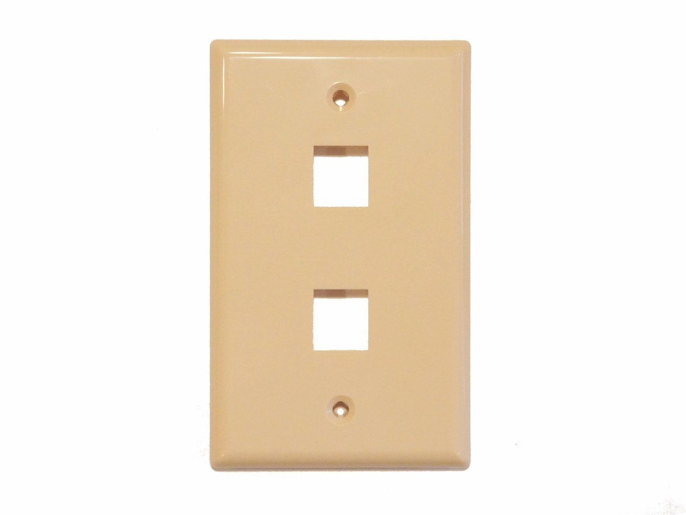 Two 2 Keystone Port Single Gang Data Wall Plate Beige