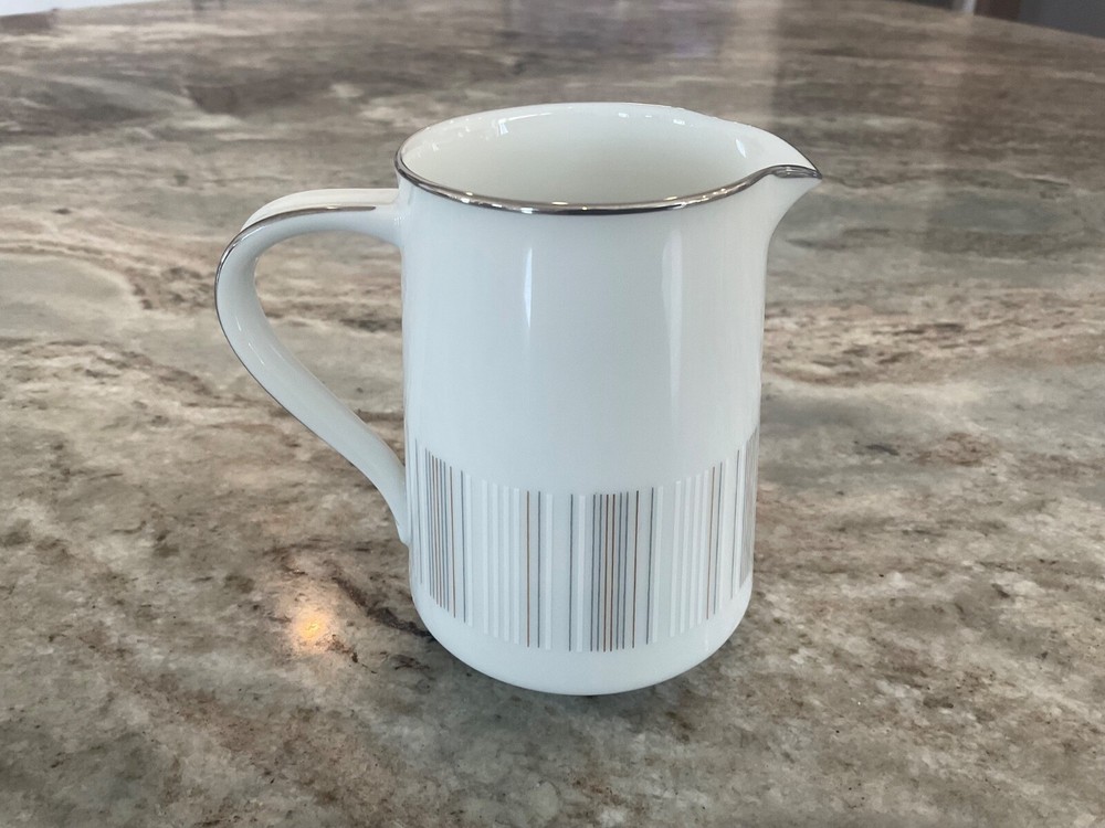 Isabella by Noritake CREAMER, Japan