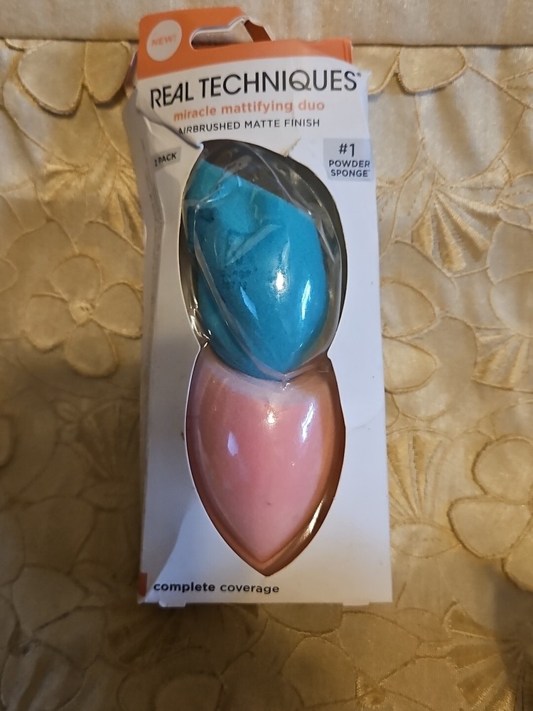 REAL TECHNIQUES-MIRACLE MATTIFYING DUO-AIRBRUSHED MATTE FINISH-2 PACK-DENTED BOX