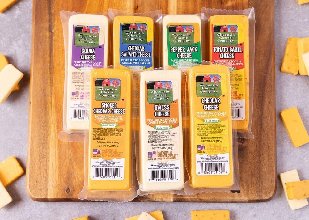 – 100% Wisconsin Specialty Cheese Block Sampler Gift Pack (7 Blocks) – Chedda...