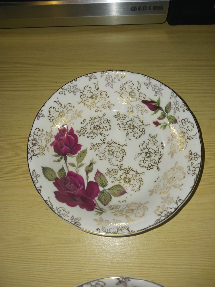 Rose/gold bone china bowl set