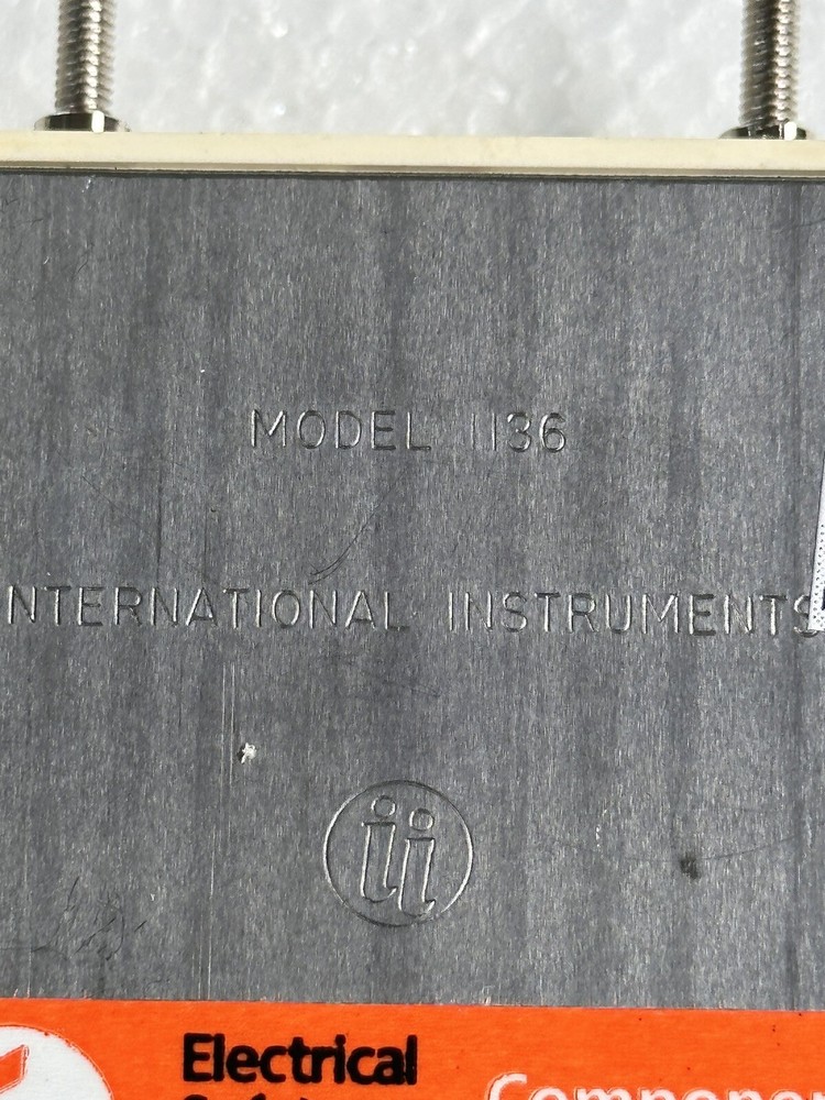 Internacional Instruments Model 1136 0-6.72IN
