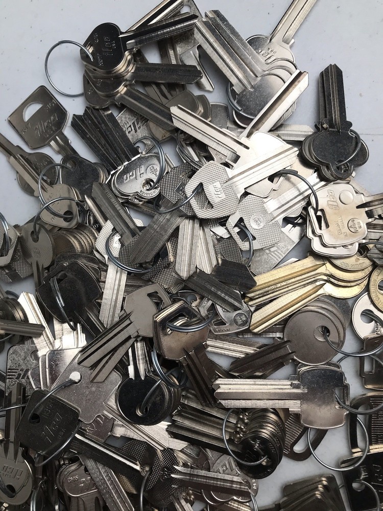 5 lb 7 oz ILCO Blank Key Assorted Mixed Models