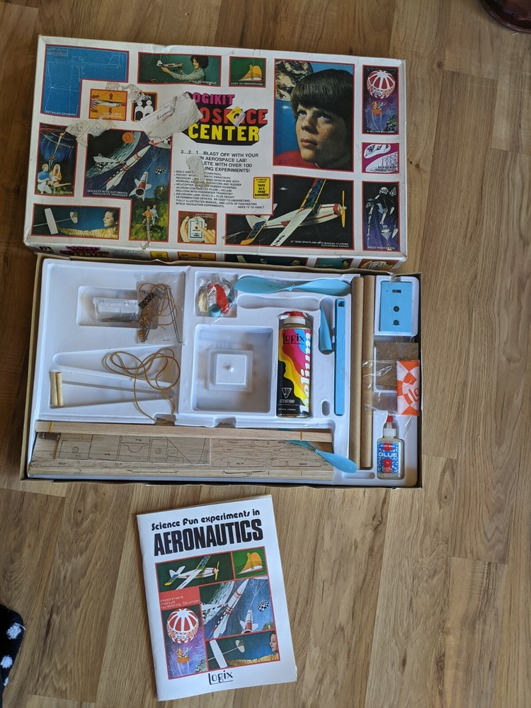 1973 Vintage Logikit Aerospace Center Lab Experiments