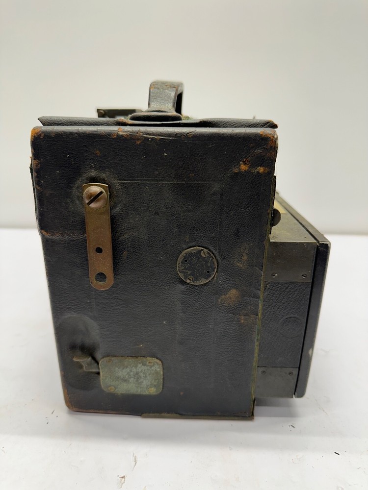 Antique FOLMER SCHWING COMPACT GRAFLEX REFLEX CAMERA Conley Lens Untested