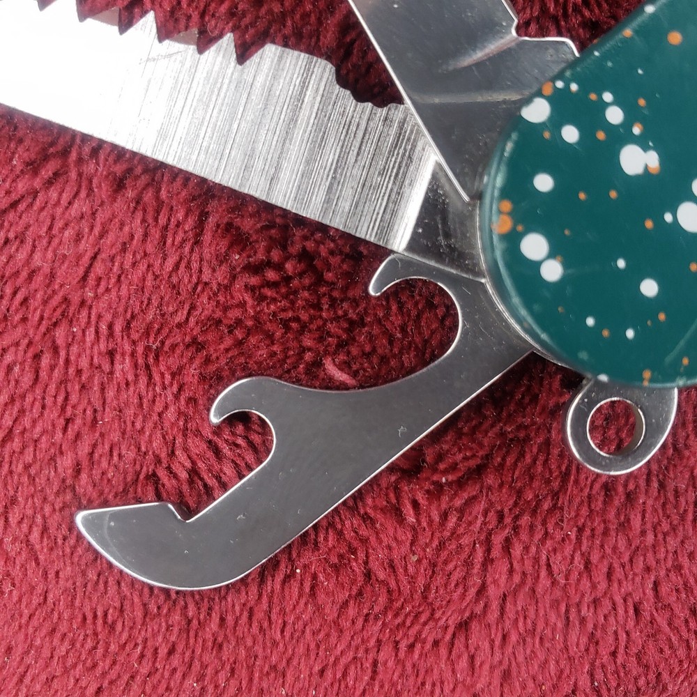 🔴 Gentleman’s Hardware Folding Pocket Knife Multitool fire starter