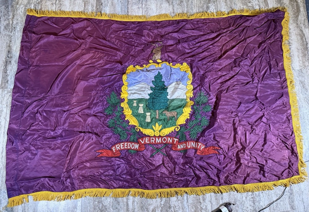 Vintage Vermont State Flag 69x47