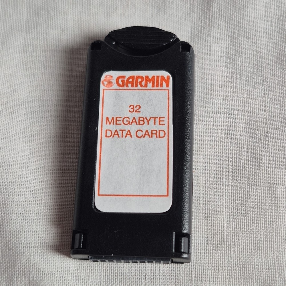 Garmin 32 MB Data Card 32 Megabyte