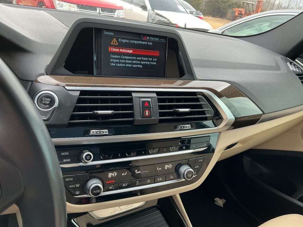 X3 2019 Glove Box 4962446