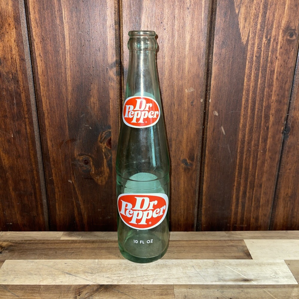Vintage 1982 Dr Pepper bottle empty nice condition 10 fl oz