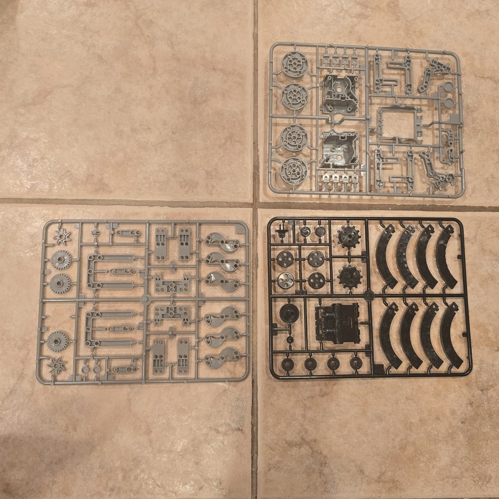 Elenco Teach Tech Solar BOT.14 14 In 1 Robot Kit REPLACEMENT pieces unpunched