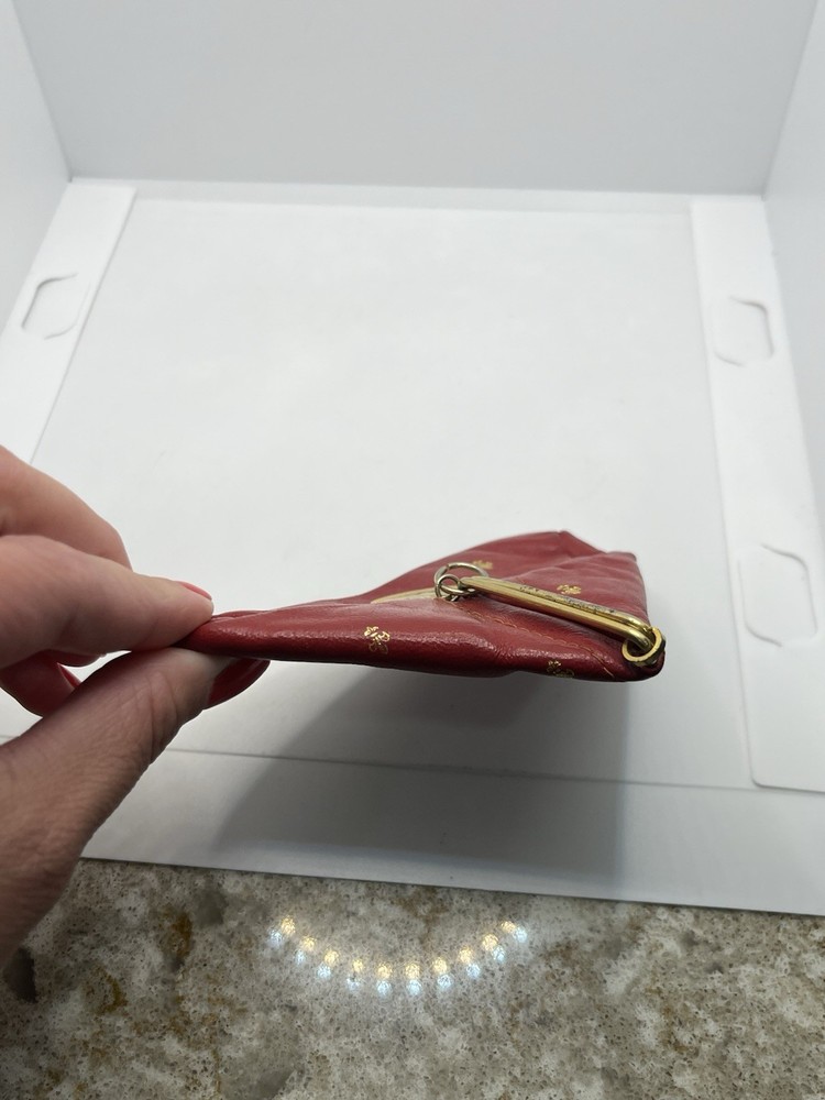 Red w Fleur De Lis Pattern gold tone Change Purse triangle folding vintage