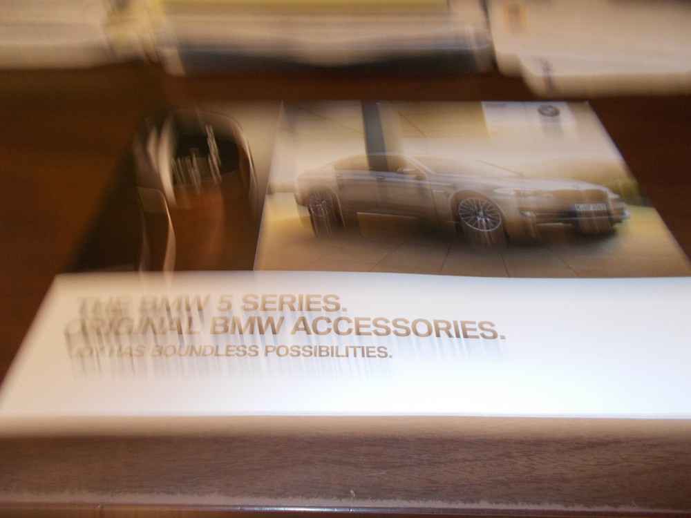 2012 BMW 5 Series 24-page Accessories Catalog