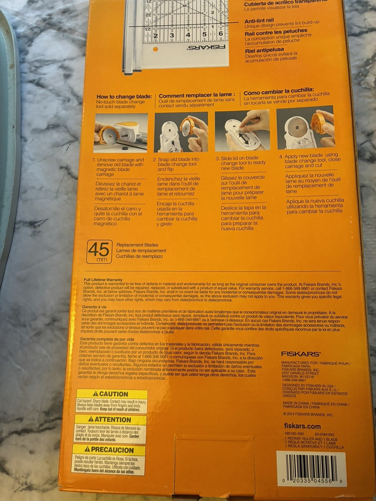Fiskars Rotary Cutter & Ruler Combo 6" x 24" NEW!