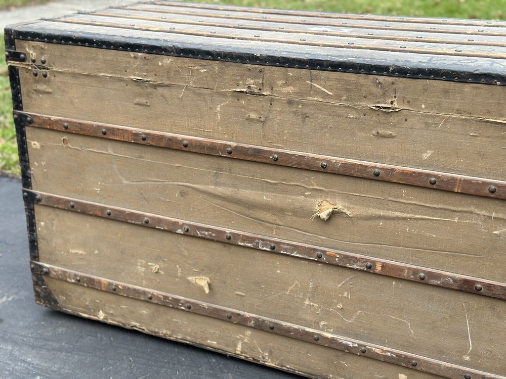 Louis Vuitton Large Steamer Trunk 19th Century with Key