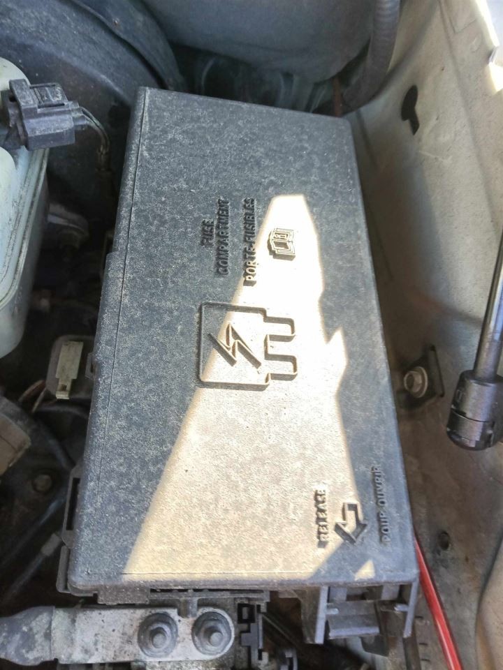 EXPLORER 2007 Fuse Box Cabin 6588