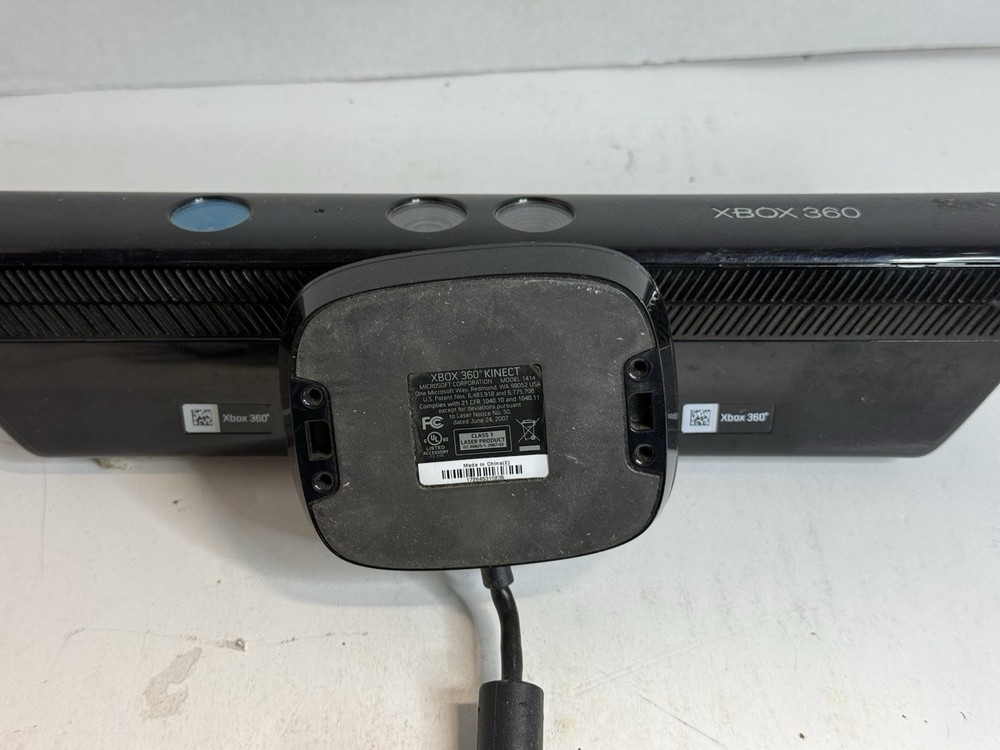 Microsoft Xbox 360 Kinect Sensor Bar Model 1414, Black