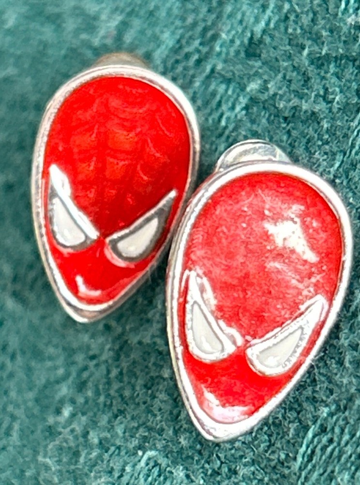Vintage Marvel Comics Spider Man Red Enamel Face Stud Earrings 1/2”