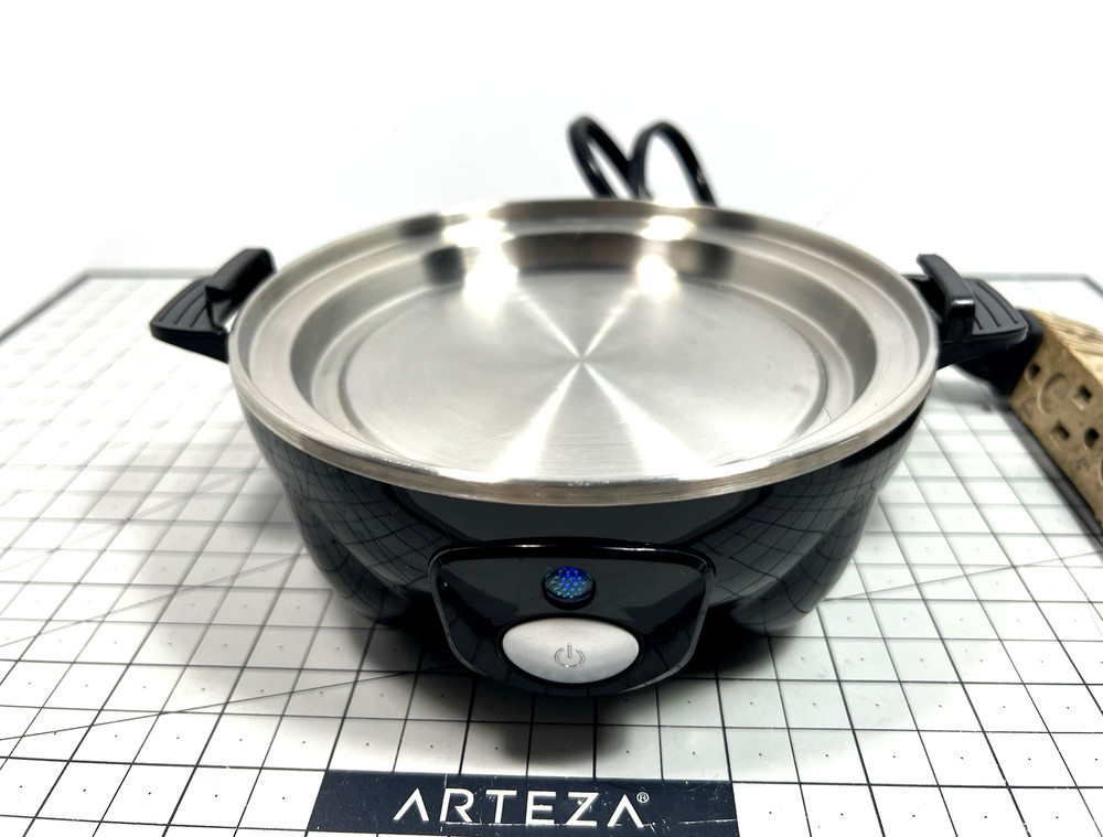 Dash Rapid Egg Cooker Replacement Part Black Cooking Base Model #DEC005BK Tested