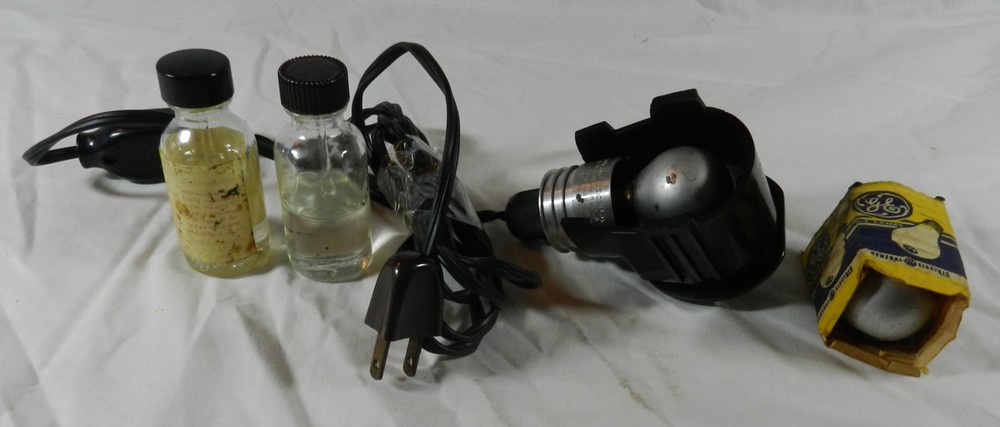 Vintage Spencer Binocular Microscope with 2 sets Occular lenses + 3 Objective +
