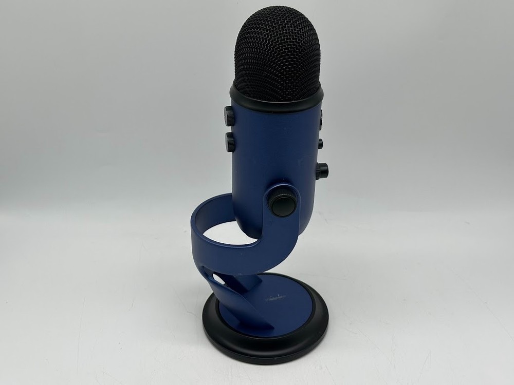 Logitech Creators Blue Yeti USB Microphone, Blue