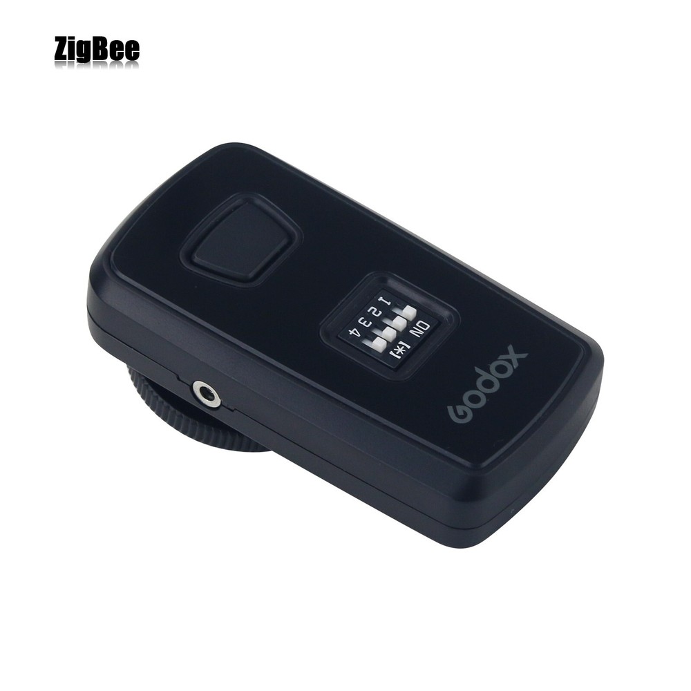 Godox DM-16 Studio Flash Trigger 16-Channel Transmitter & Receiver Set