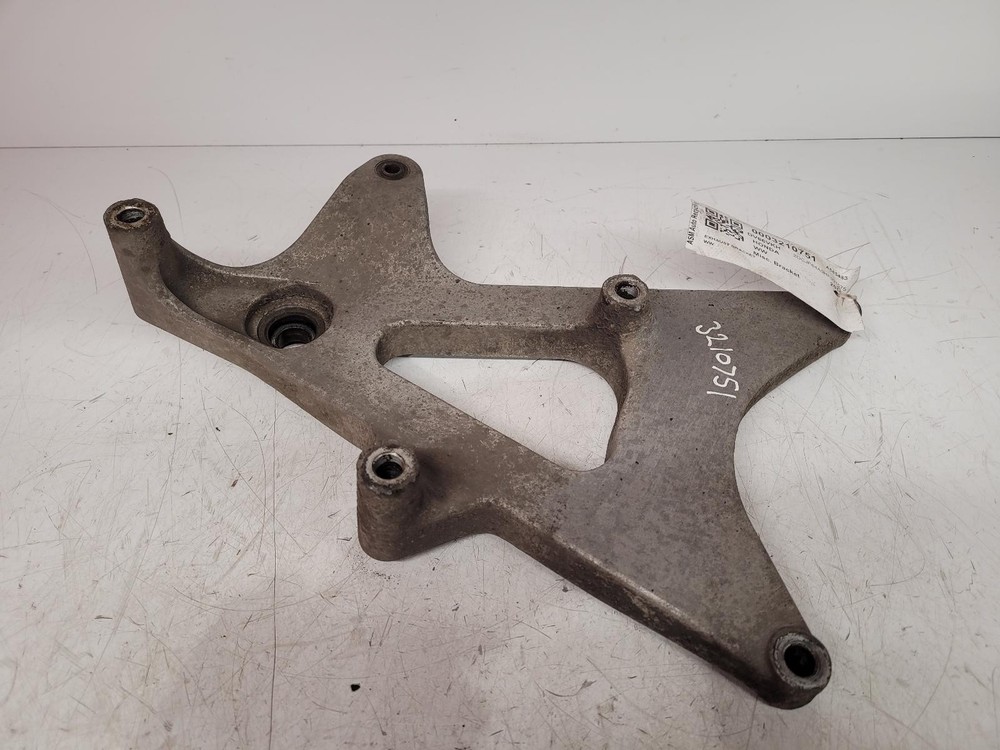 2016 HONDA WW PCX 125 EXHAUST BRACKET