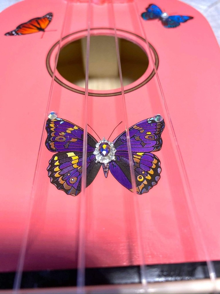 Rozanna's Butterfly Dream Ukulele Light Yellow