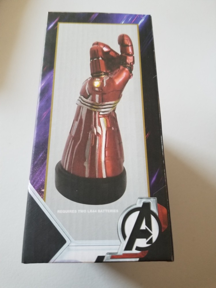 MARVEL AVENGERS ENDGAME PX PREVIEW INFINITY GAUNTLET/IRONMAN DESKTOP MONUMENT