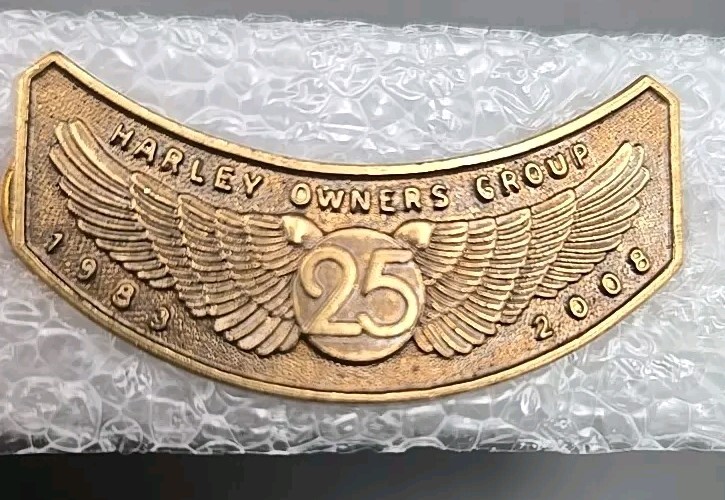 Harley Davidson Owners Group 25 Years HOG Patch Pin Membership Collector Set