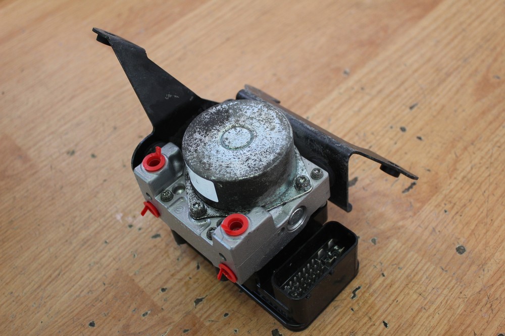 2013 VICTORY CROSSROADS HARDBALL ABS Control Module/ Antilock Brake