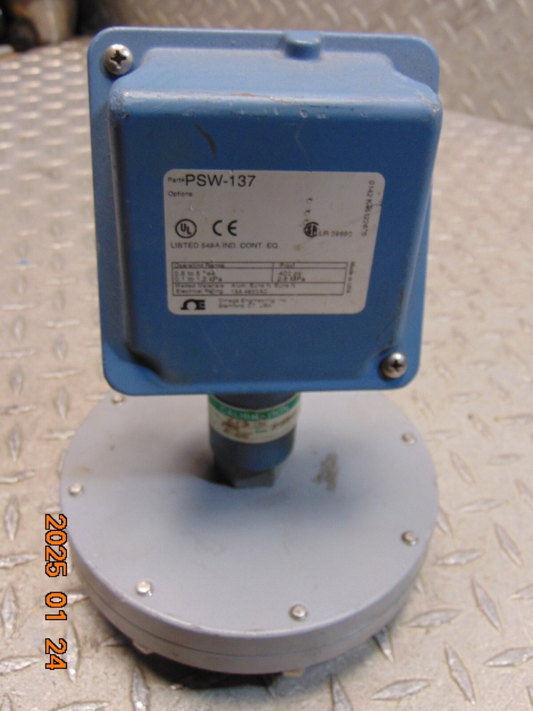 OMEGA ENGINEERING PSW-137 PRESSURE SWITCH