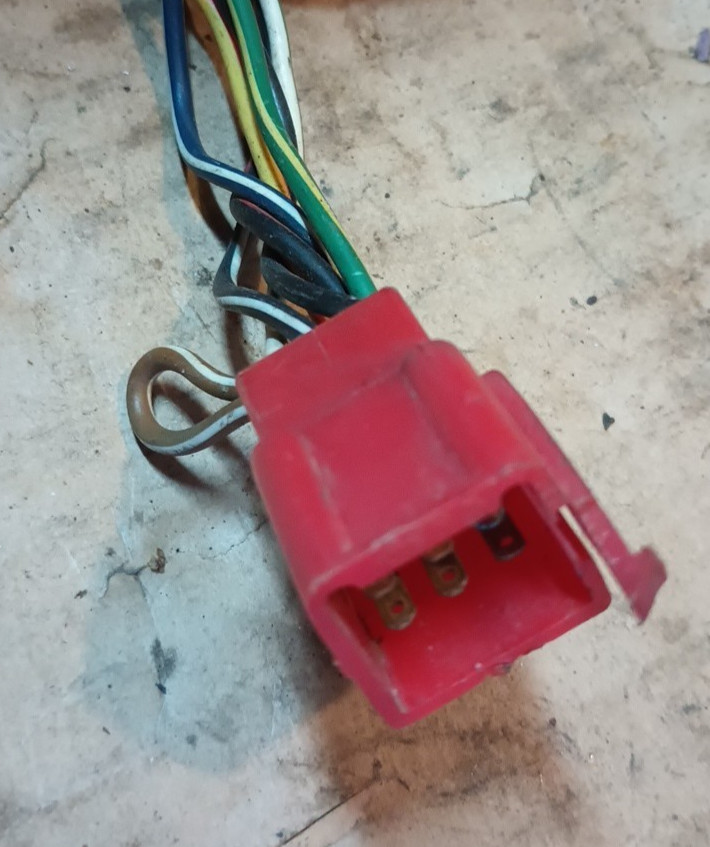 1982-1983 Honda CB750SC CB750 Nighthawk right hand control switch start button