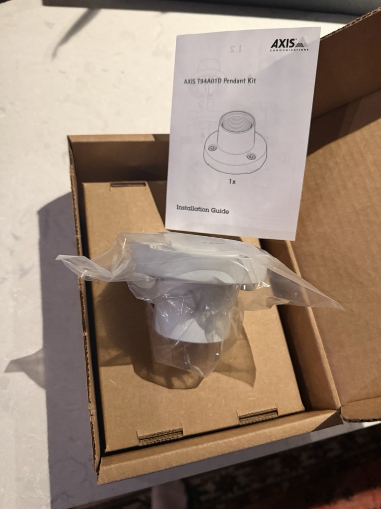 Axis Q6125-LE PTZ Network Camera + Pendant + Mount